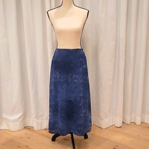 Express Watercolor Blue lined skirt